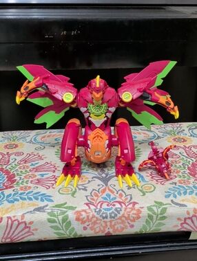 Bakugan Dragonoid Maximus Figure